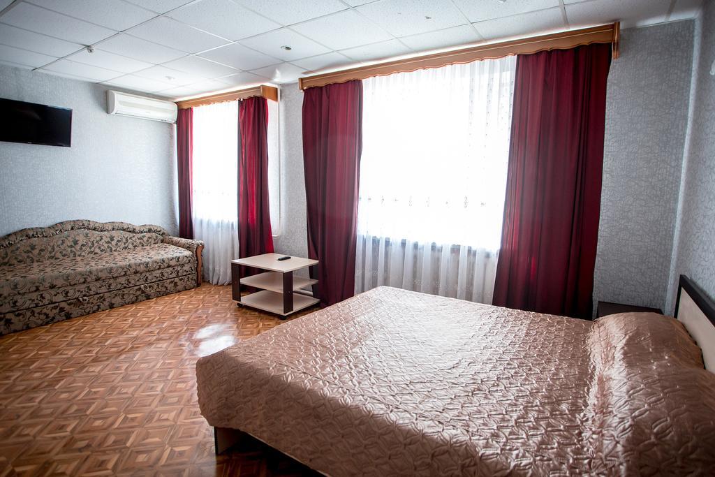 Premium Hotel Izmaił Zewnętrze zdjęcie
