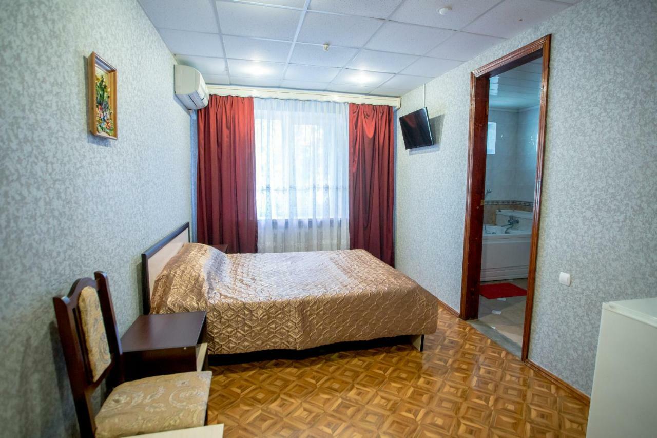 Premium Hotel Izmaił Zewnętrze zdjęcie